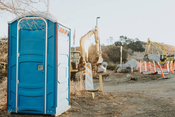 Best Portable restroom trailer rental  in Glendale, WI